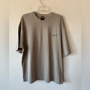 Essentials Universal Apparel,‎ T-Shirt, Sand Color, size S